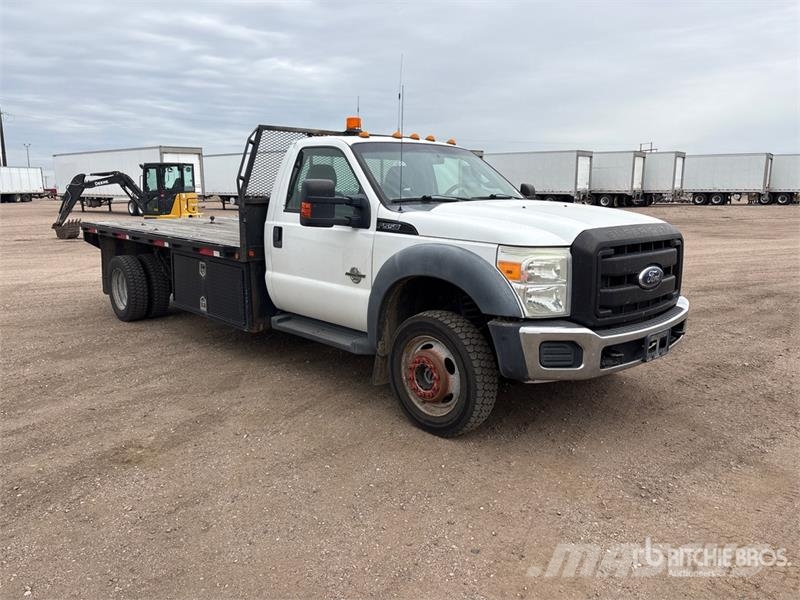 Ford F-550 XL 4x4 Flatbed Truck Kamioni sa otvorenim sandukom