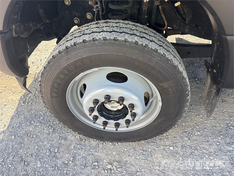 Ford F-550 XL 4x4 Flatbed Truck Pritschenwagen/Pritschenwagen mit Seitenklappe