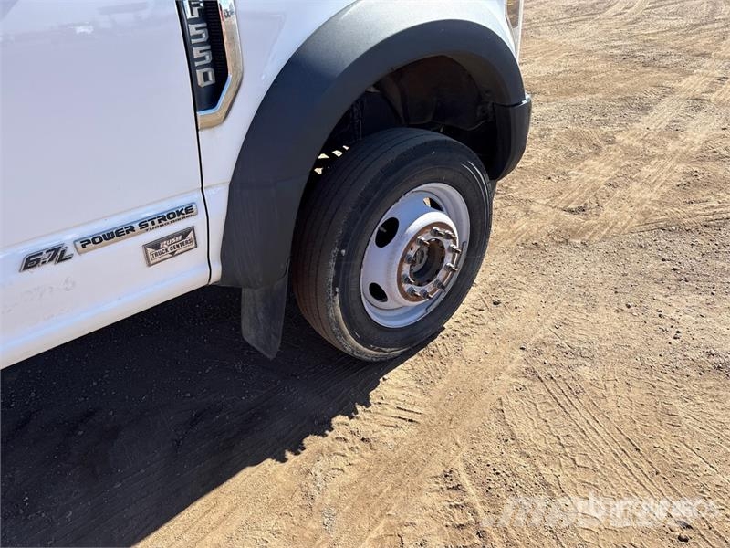 Ford F-550 XL 4x4 Flatbed Dump Truck Самосвал