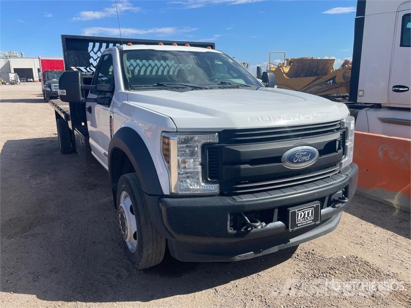 Ford F-550 XL 4x4 Flatbed Dump Truck Caminhões basculantes