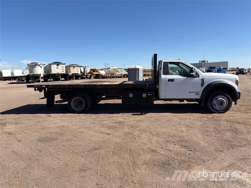 Ford F-550 XL 4x4 Flatbed Dump Truck Самосвал