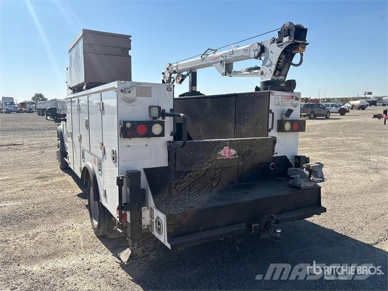 Ford F-550 XL 4x4 Service Truck Veículos municipais / de uso geral