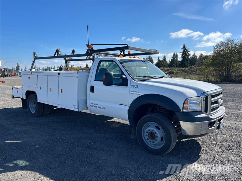 Ford F-550 XLT 4x2 Utility Truck Prekucniki