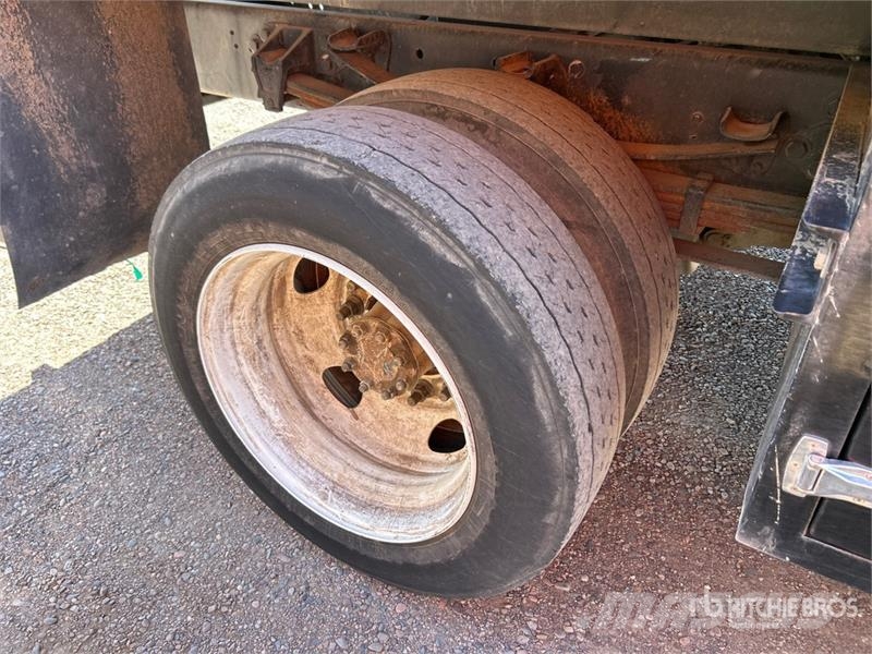 Ford F-650 4x2 Chipper Truck 碎木车