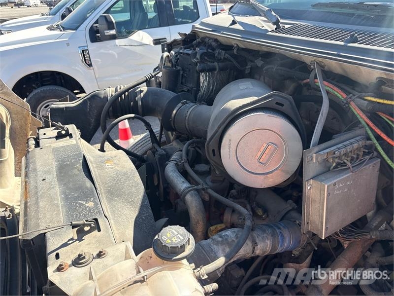 Ford F-650 4x2 Utility Truck Prekucniki