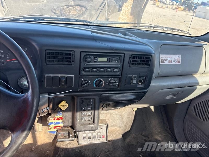 Ford F-650 4x2 Utility Truck Prekucniki