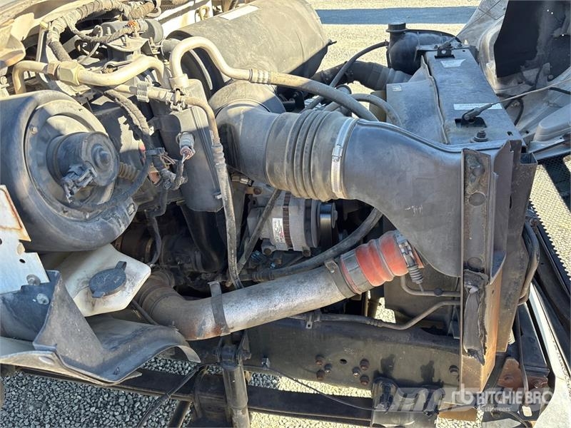 Ford F-650 XL 4x2 S/A Dump Truck 自卸式货车