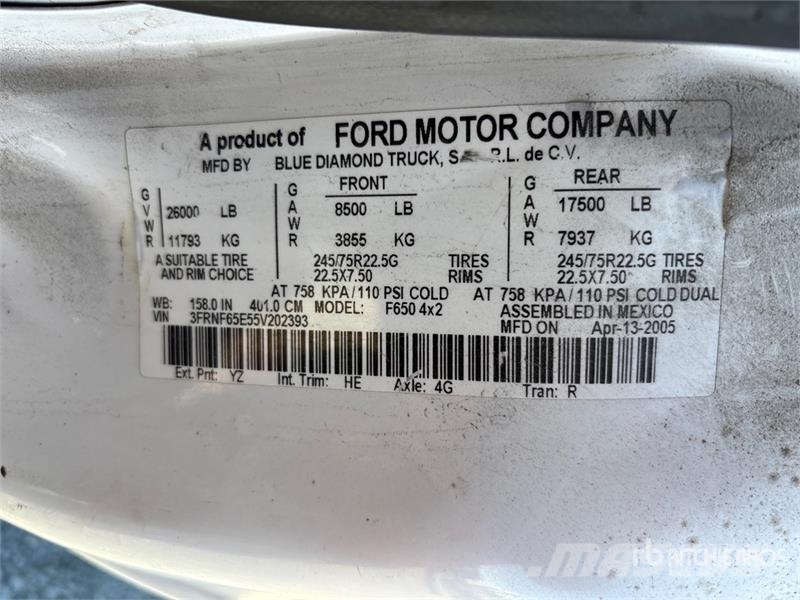 Ford F-650 XL 4x2 S/A Dump Truck 自卸式货车