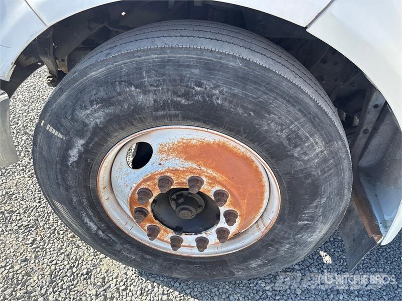 Ford F-650 XL 4x2 S/A Dump Truck 自卸式货车