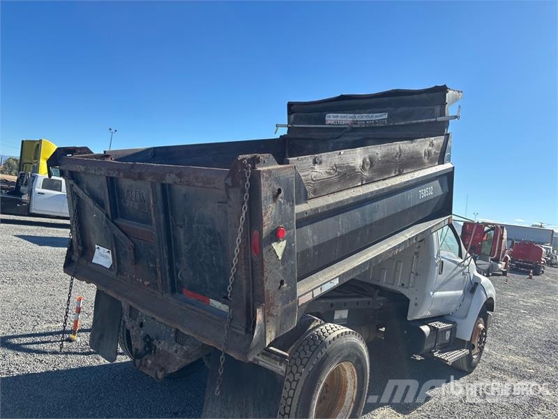 Ford F-650 XL 4x2 S/A Dump Truck 自卸式货车