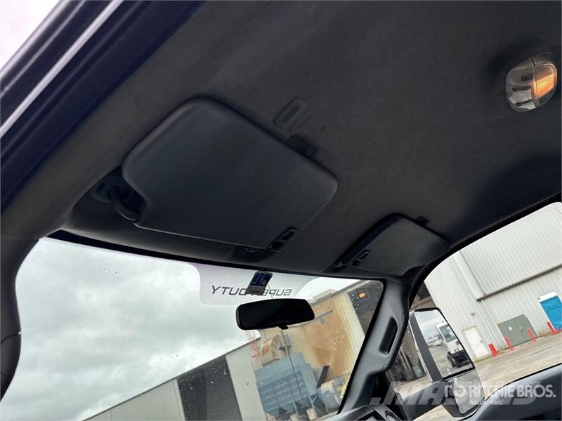 Ford F-750 Cabins and interior