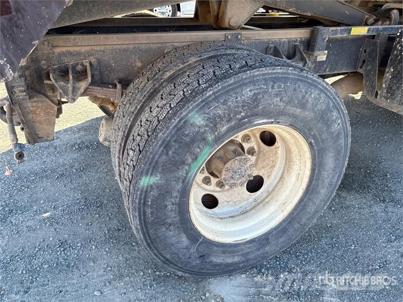 Ford F-750 Kiper tovornjaki