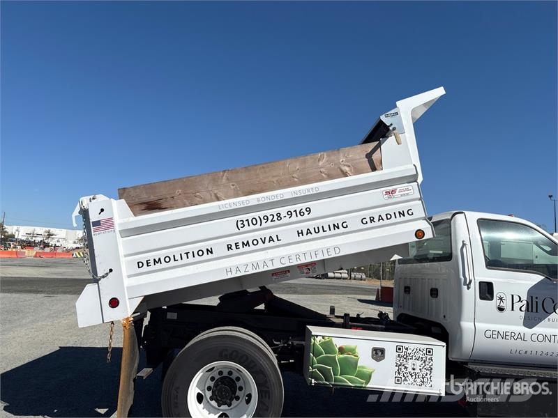 Ford F-750 Tipper trucks