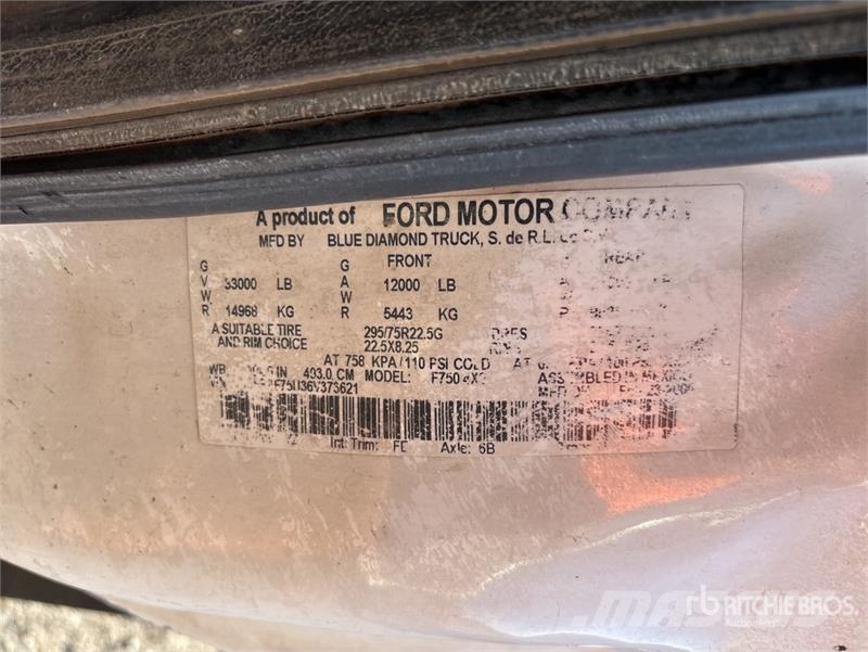 Ford F-750 Kabine i unutrašnjost