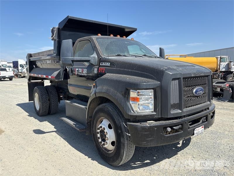 Ford F-750 Sora- ja kippiautot