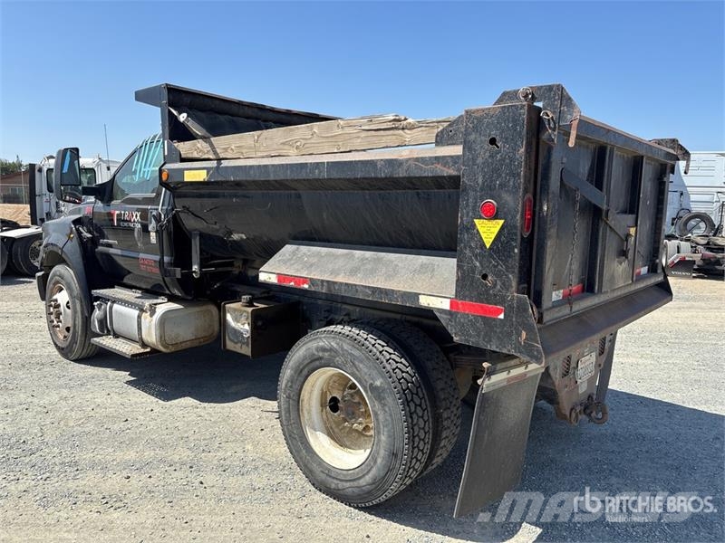 Ford F-750 Sora- ja kippiautot