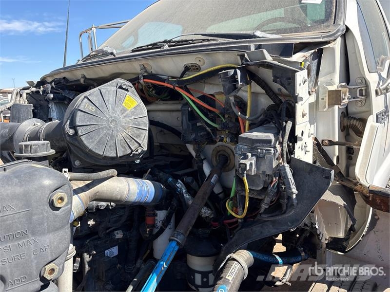 Ford F-750 Tovornjaki za vodo