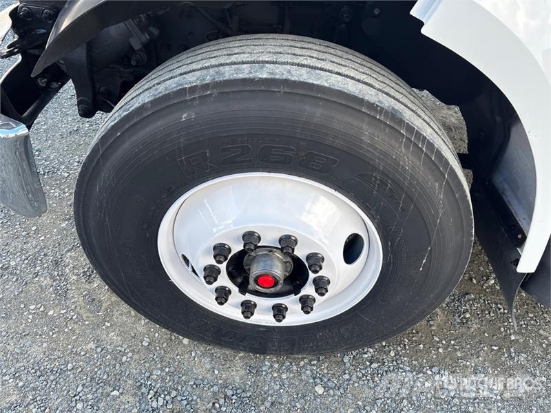 Ford F-750 Tippbilar