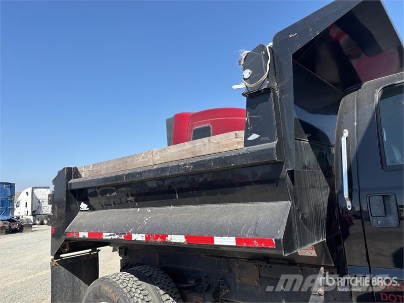 Ford F-750 Sora- ja kippiautot