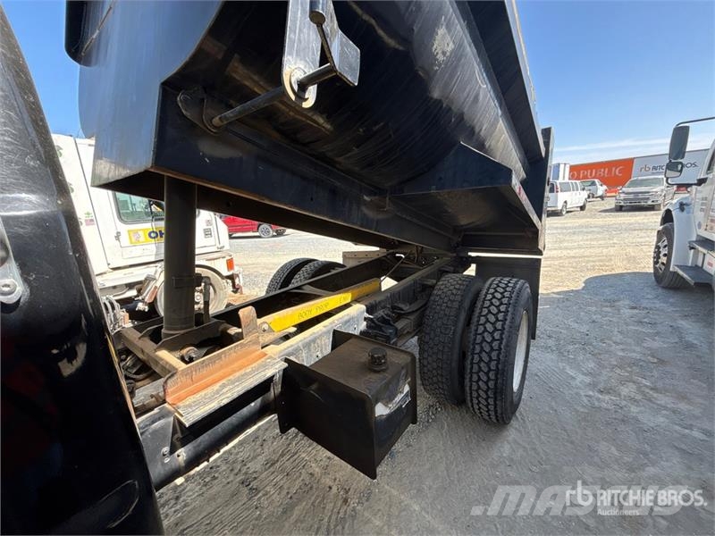 Ford F-750 Sora- ja kippiautot