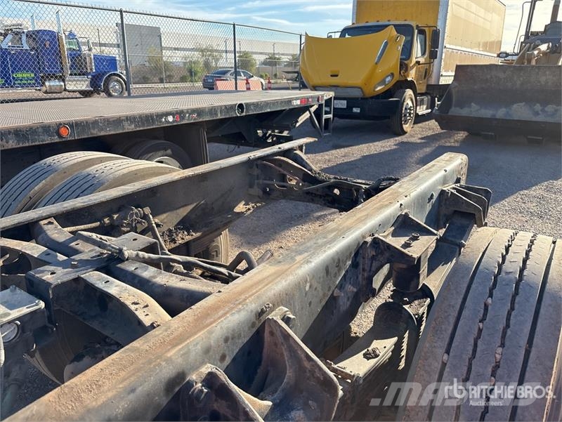 Ford F-750 Kabine i unutrašnjost
