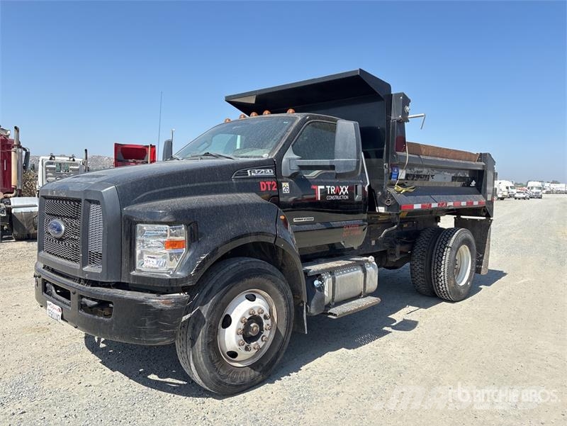 Ford F-750 Sora- ja kippiautot
