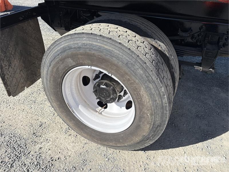Ford F-750 Tippbilar