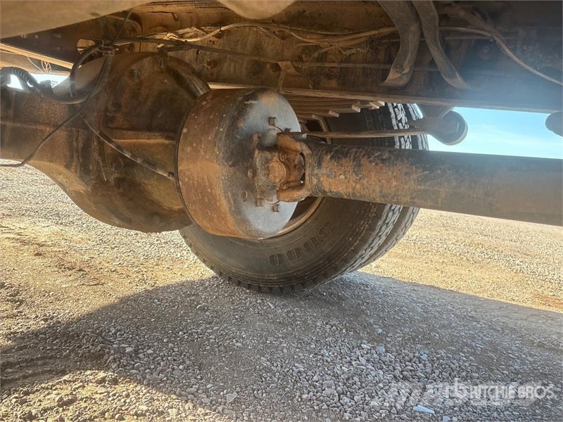 Ford F-750 Tovornjaki za vodo
