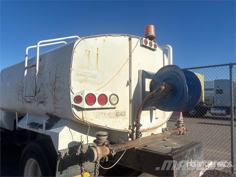 Ford F-750 Tovornjaki za vodo