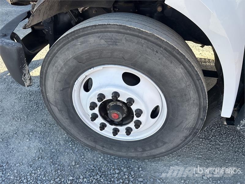 Ford F-750 Tippbilar