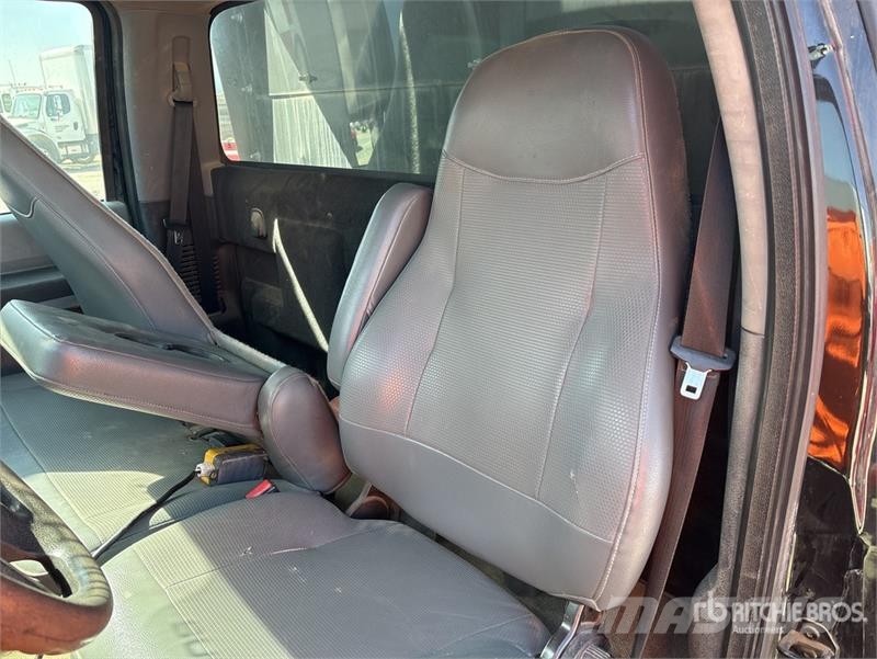 Ford F-750 Sora- ja kippiautot