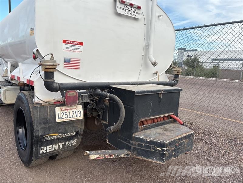 Ford F-750 Wassertanker