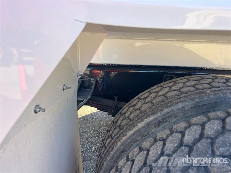 Ford F-750 Ūdens mašīnas