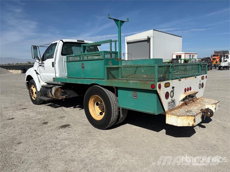 Ford F-750 Tipper trucks