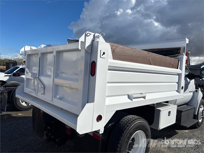 Ford F-750 Tippbilar