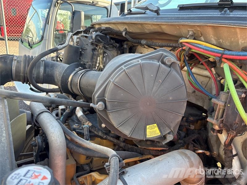 Ford F-750 Kabine i unutrašnjost