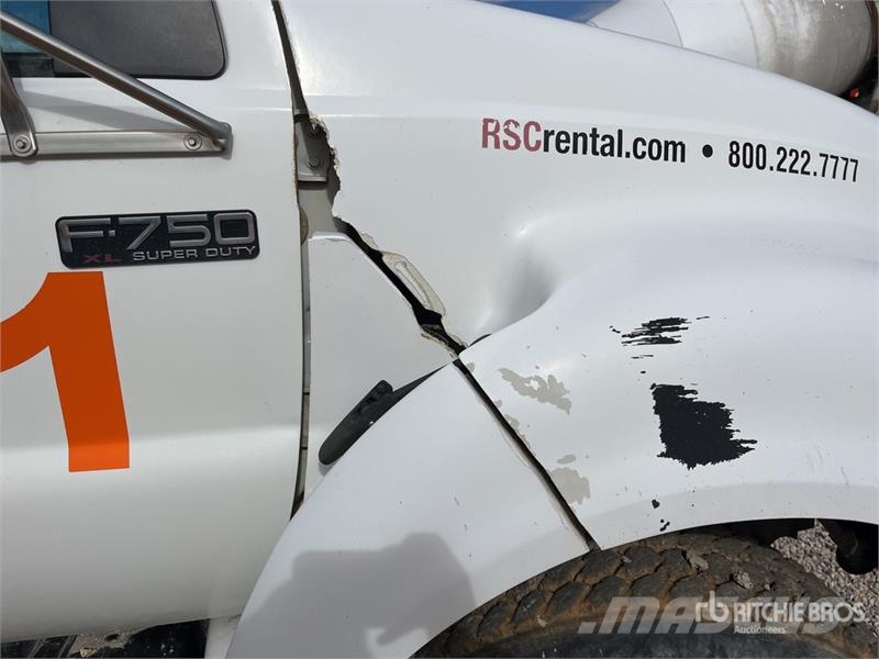Ford F-750 Kamioni za vodu