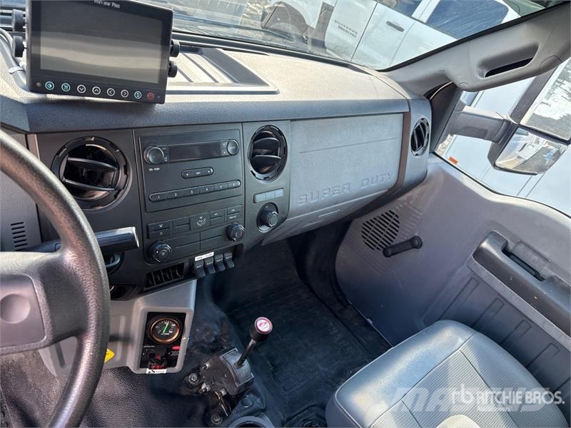 Ford F-750 Tippbilar