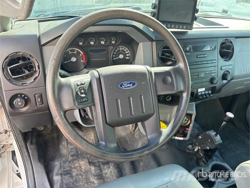 Ford F-750 Tippbilar