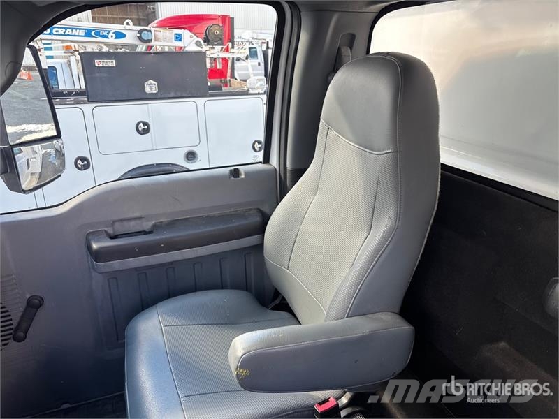 Ford F-750 Tippbilar