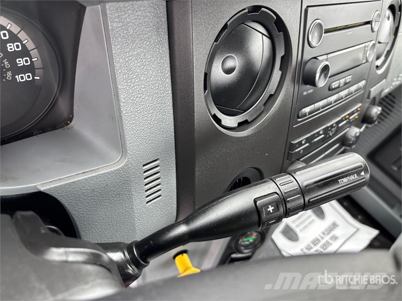 Ford F-750 Cabins and interior