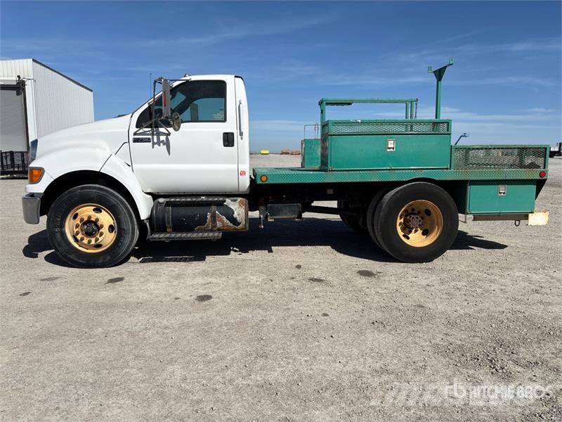 Ford F-750 Tipper trucks