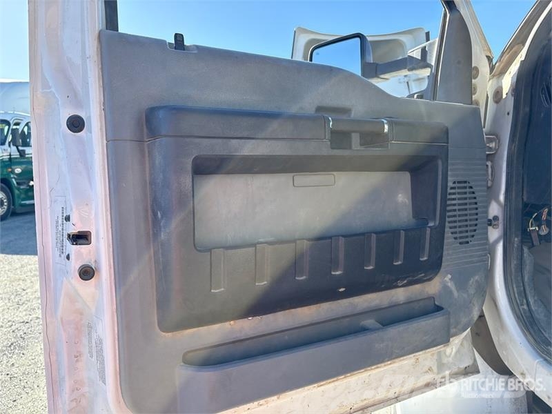 Ford F-750 Kiper tovornjaki