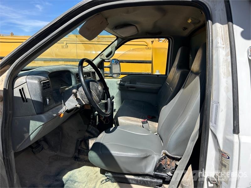Ford F-750 Kipper