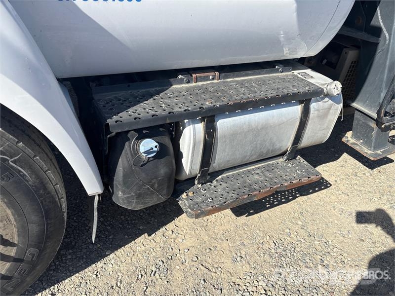 Ford F-750 Автокрани