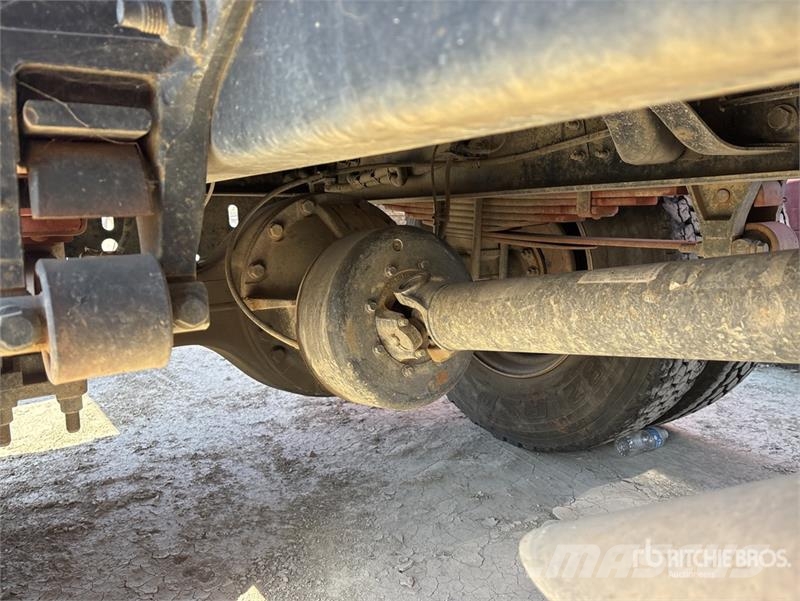 Ford F-750 Sora- ja kippiautot