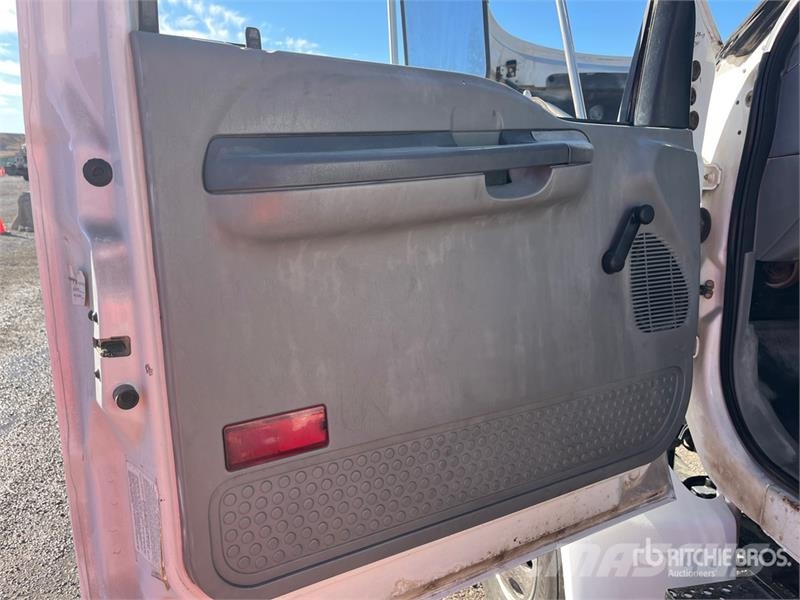 Ford F-750 Ūdens mašīnas
