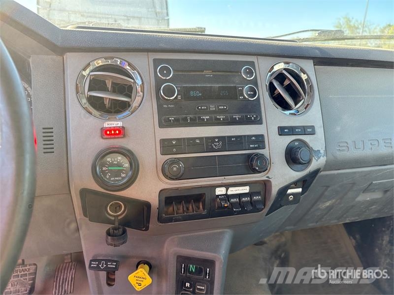 Ford F-750 Kiper tovornjaki