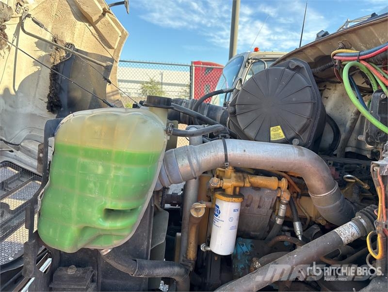 Ford F-750 Kabine i unutrašnjost