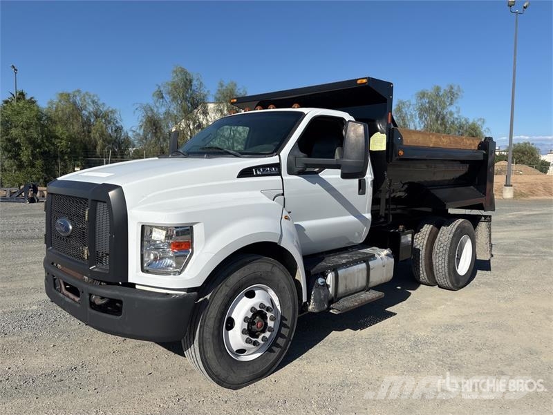 Ford F-750 Tippbilar